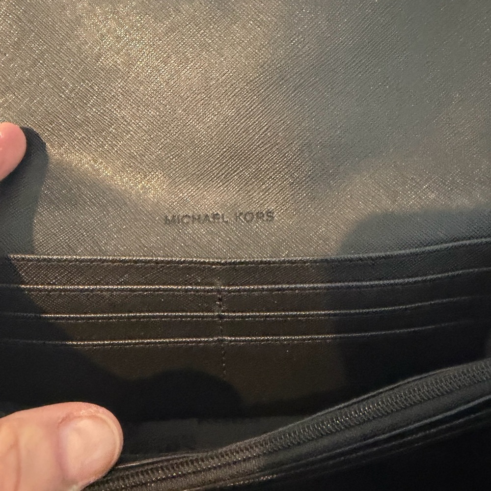 Michael Kors Fulton Continental Black Pebbled Leather Wallet 8x4 - Picture 7 of 12